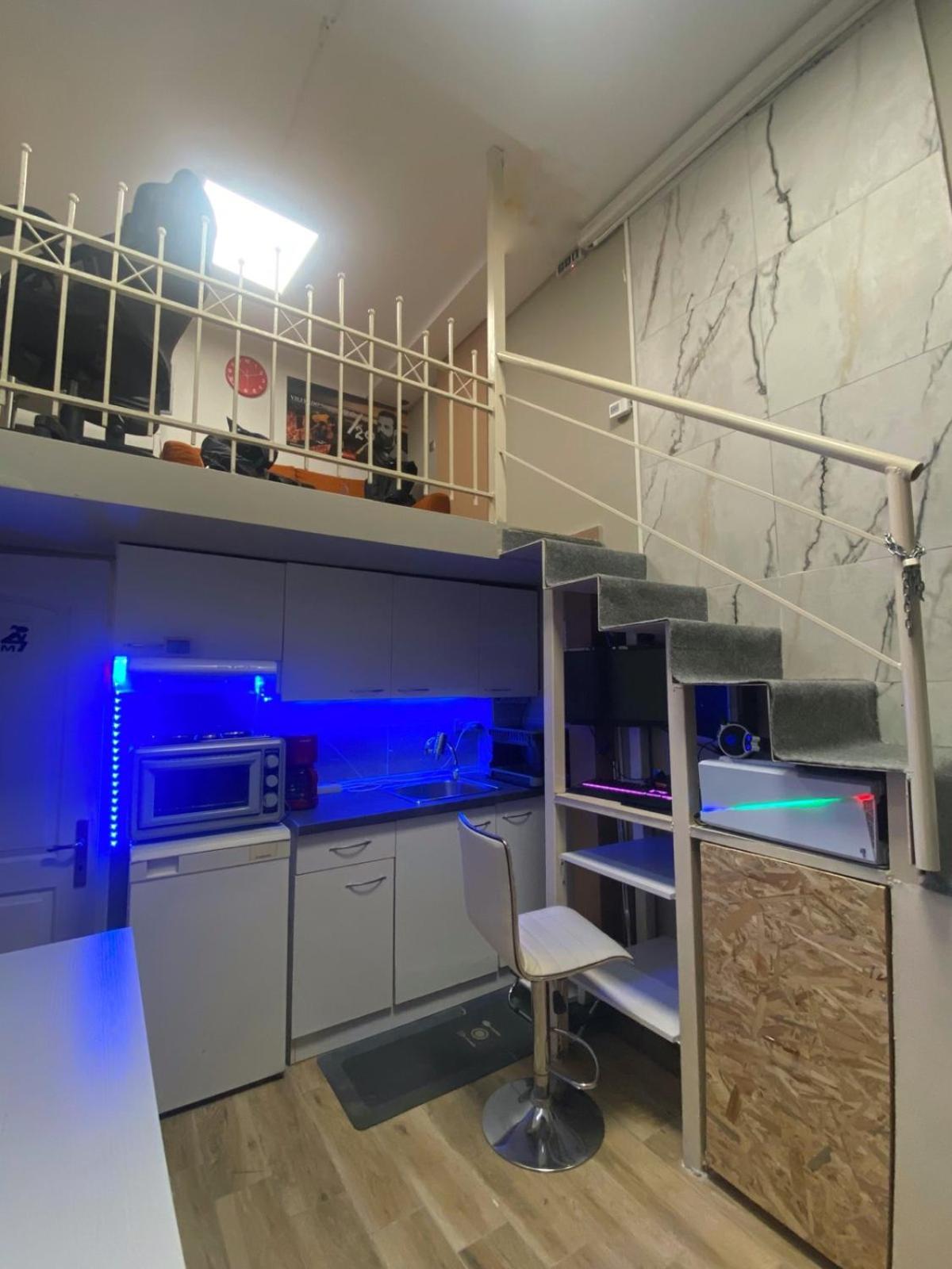 Office Home By Vilfredo เทสซาโลนิกิ ภายนอก รูปภาพ