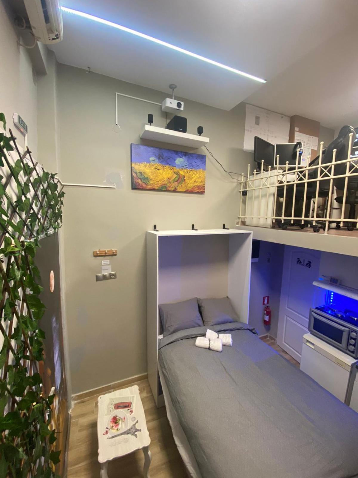 Office Home By Vilfredo เทสซาโลนิกิ ภายนอก รูปภาพ