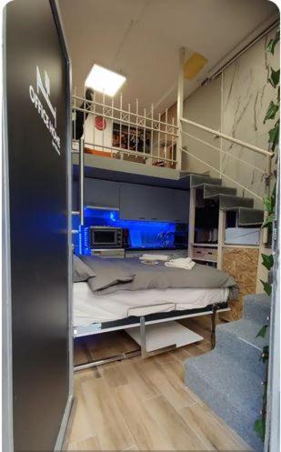 Office Home By Vilfredo เทสซาโลนิกิ ภายนอก รูปภาพ